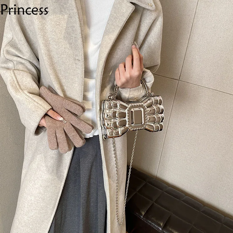 

Fashionable Handheld Banquet 2024 Popular Western Style Bow Lipstick Chain Strap Bag Handbag for women