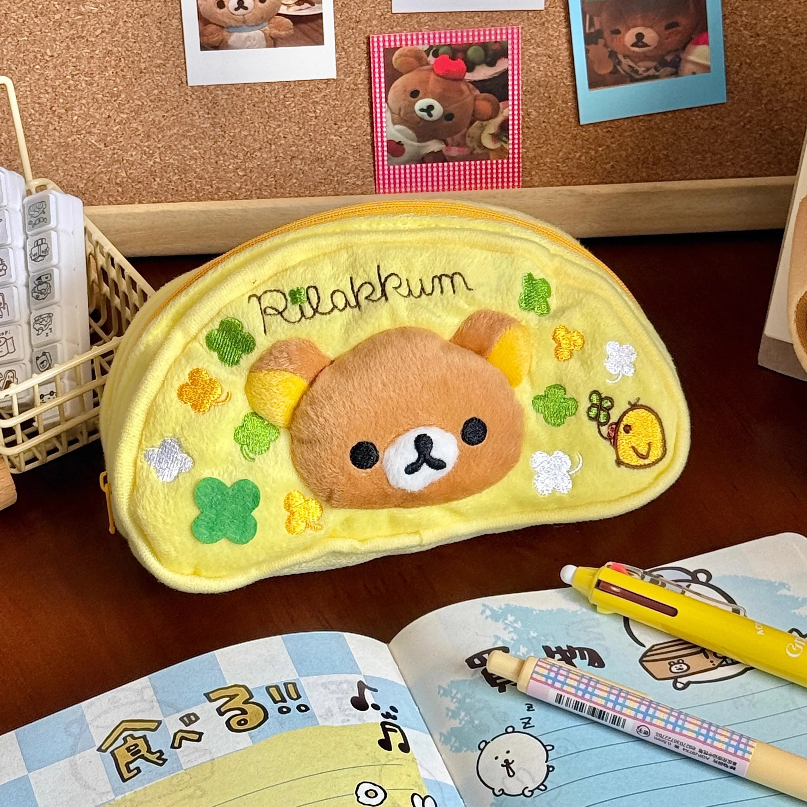 

Японская Rilakkuma четыре листа клевера серии плюшевая кукла чехол для ручек мультфильм аниме периферия косметичка коробка для канцелярских принадлежностей студенческие подарки