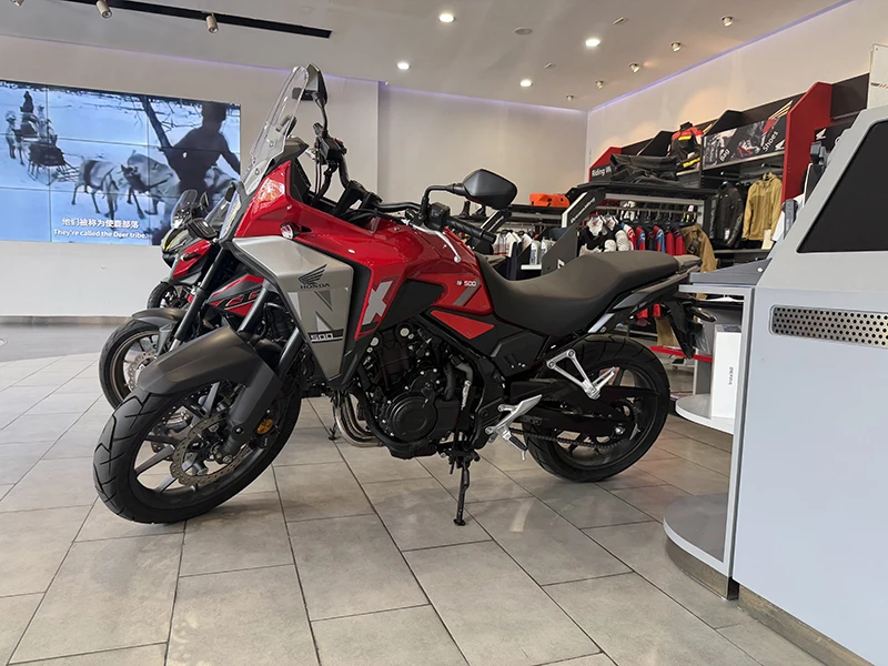 ホンダnx500用、タンクパッドプロテクター、ステッカー、ガスケット、ニーグリップ、タンク用グリップパッド、サイド、新型、2026年モデル。