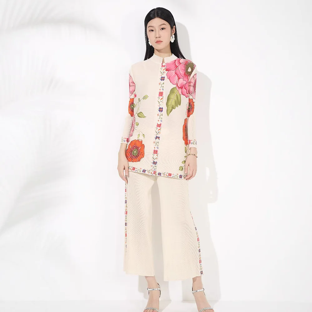 

Miyake Pleated Print Suit for Women 2025 New Fashionable Stand-up Collar Top Simple High Waist Wide-leg Pants Two-piece Set