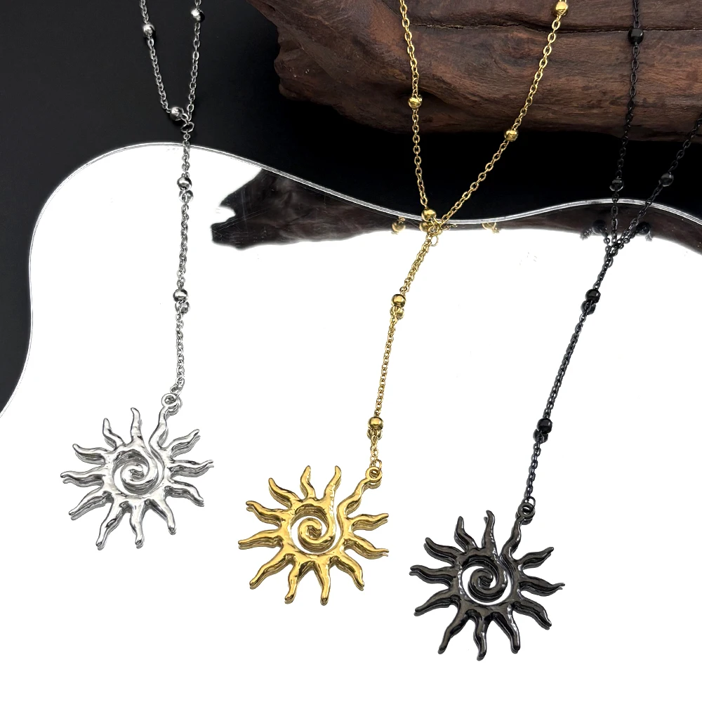 

Vintage Spiral Sun Geometric Pendant Choker Necklace for Women Men Silver Color Stainless Steel Aesthetic Chain Jewelry Gift