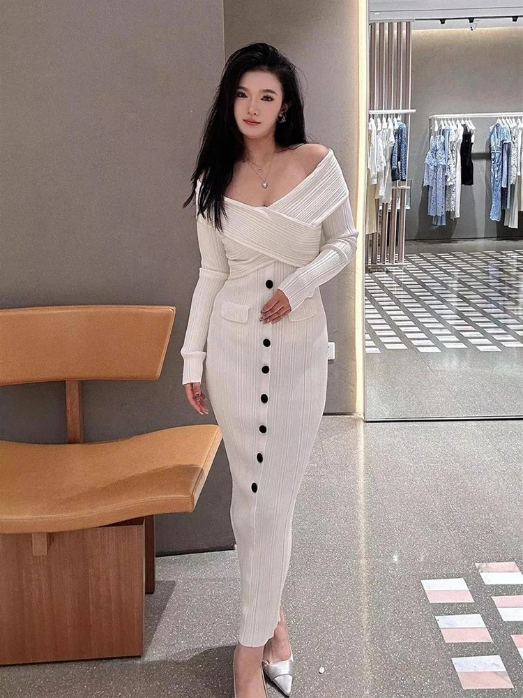 One Shoulder Backless Cross Slim Knit Package Hip Long Autumn Fashion Button Decoration Long Sleeve Women\'s Dresses 2024 New