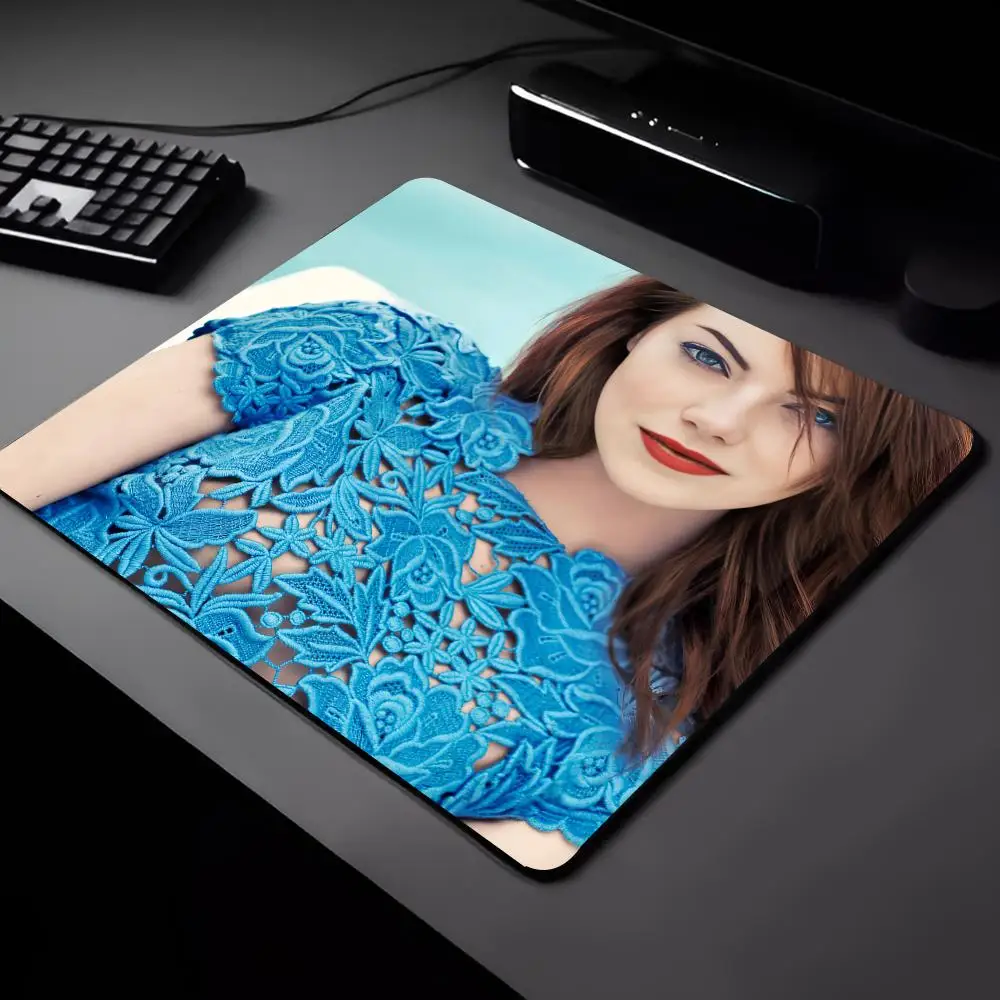 E-Emma Stone  Mouse Pad E-sports players mause pads Game Accessories Game Keyboard Pad Gamer Desktop Mat Deskmat Keyboard Pad XX