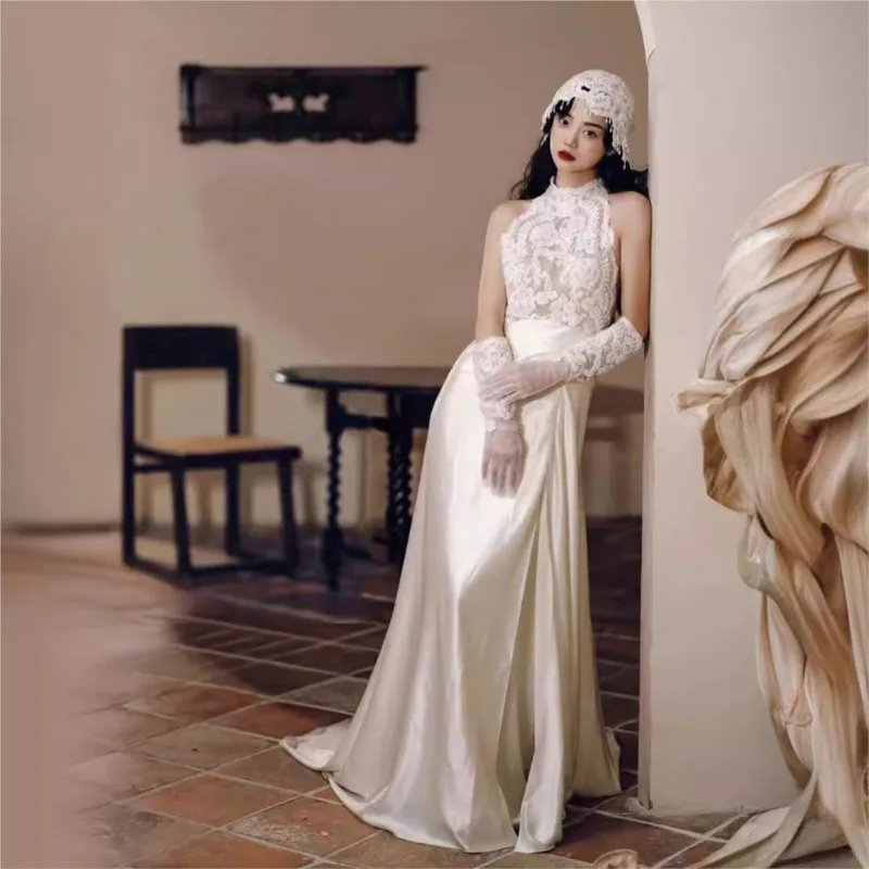 

A light luxury and niche new Chinese-style adult dress for toasting banquets