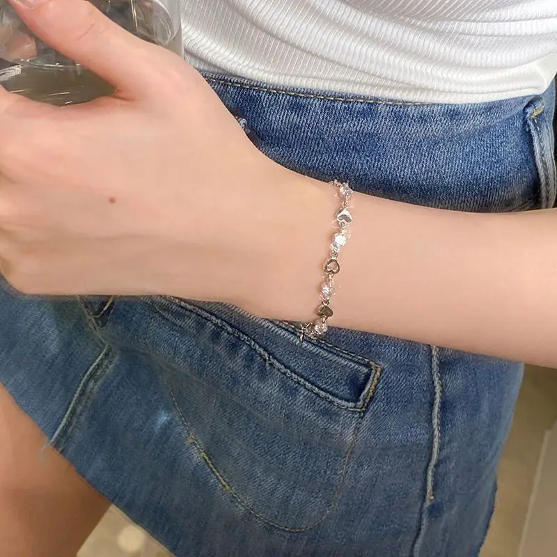 Korean Shiny Zircon Bracelet for Women Girls Fashion Sparkling Hollow Heart Delicate Chain Bracelets Party Y2K Jewelry Gifts