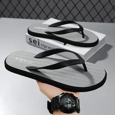 

Летние новые стильные мужские шлепанцы 2025 года, летние уличные тапочки, дорожные уличные пляжные тапочки, модная мужская обувь