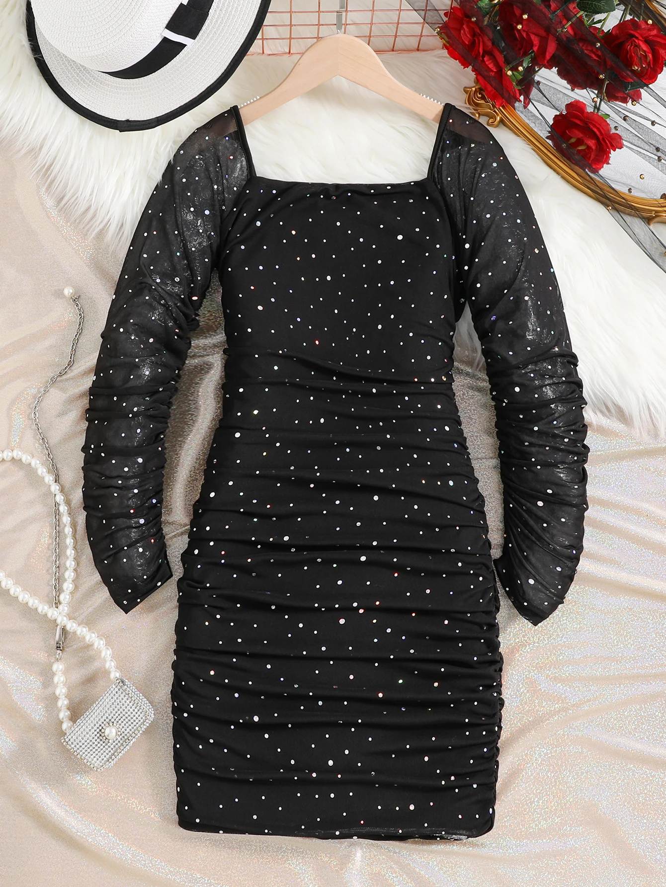 Vestito da compleanno per feste di moda con scollo quadrato a maniche lunghe con paillettes a rete per ragazze nere estive