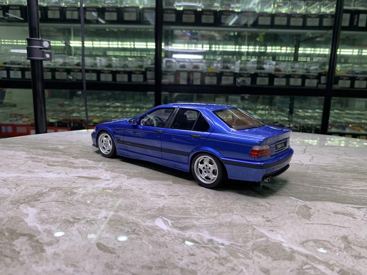 オットブルーレジンカーモデル、ギフトコレクション、1:18、e36、m3、1995、ot1082