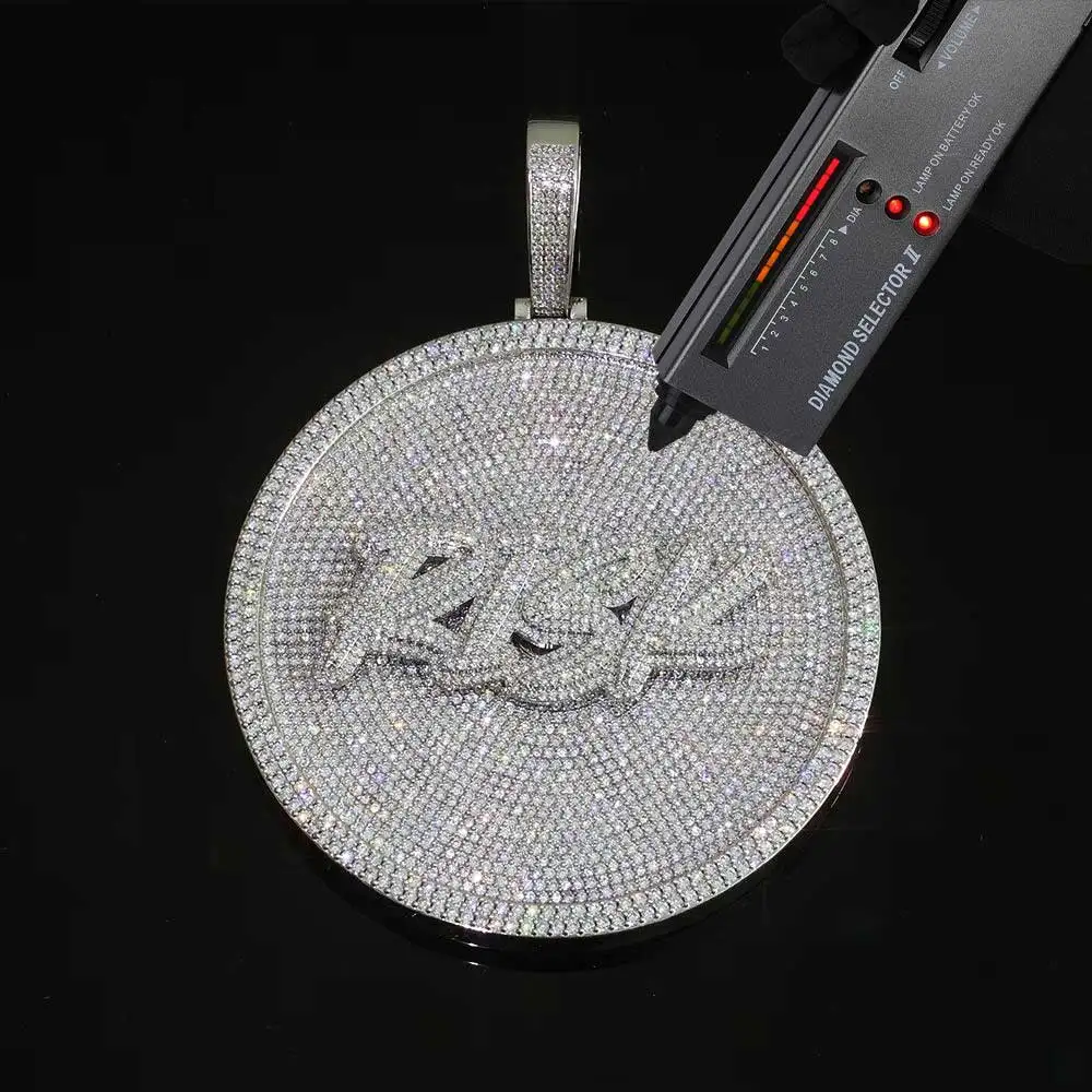 ESKEEM Hip Hop Jewelry Personalized Custom D Color VVS Moissanite Pendant Rotating Design Brass Pendant for Men