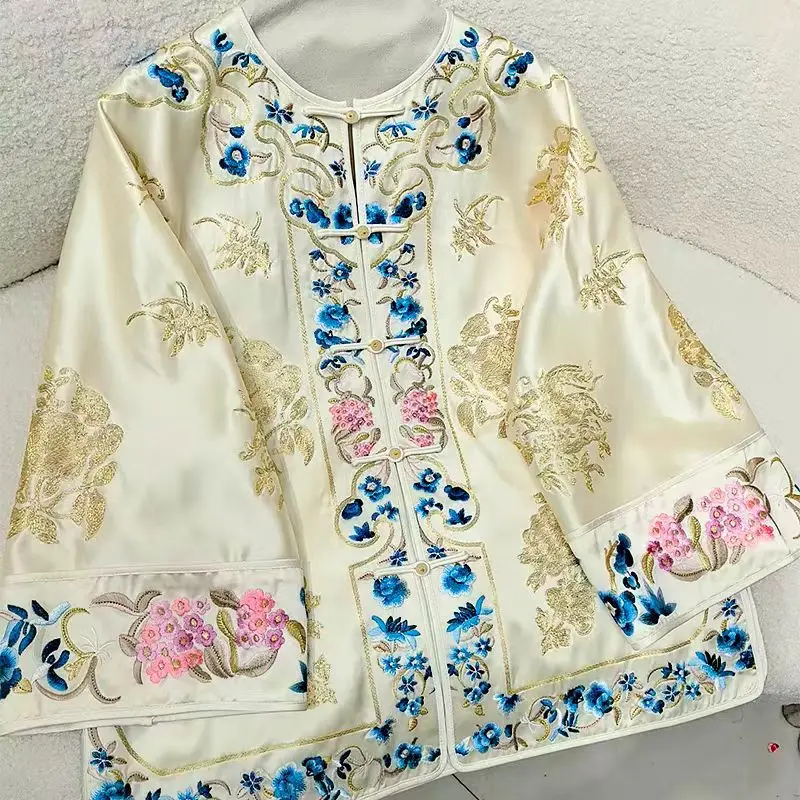 

Embroidered Loose Tang Suit Hanfu Women's Vintage Elegant Long-sleeved Traditional Chinese style button-up Cardigan Jacket