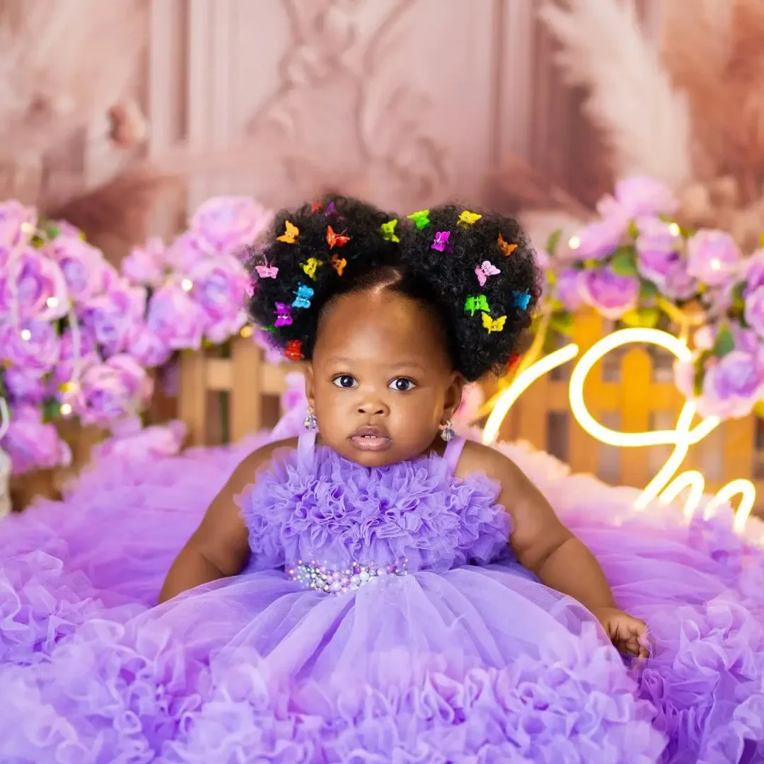 فستان مخصص لفتاة الزهور مع تفاصيل من التول الأرجواني واللؤلؤ المكشكش مناسبة لحفلات الزفاف وحفلات أعياد الميلاد والولائم أولاً #2