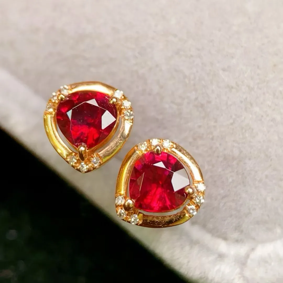 

Certificate Real AU750 Yellow Gold Set 0.75ct Natural Red Tourmaline Triangle Stud Earring 18K Gold Diamond Timeless Jewelry