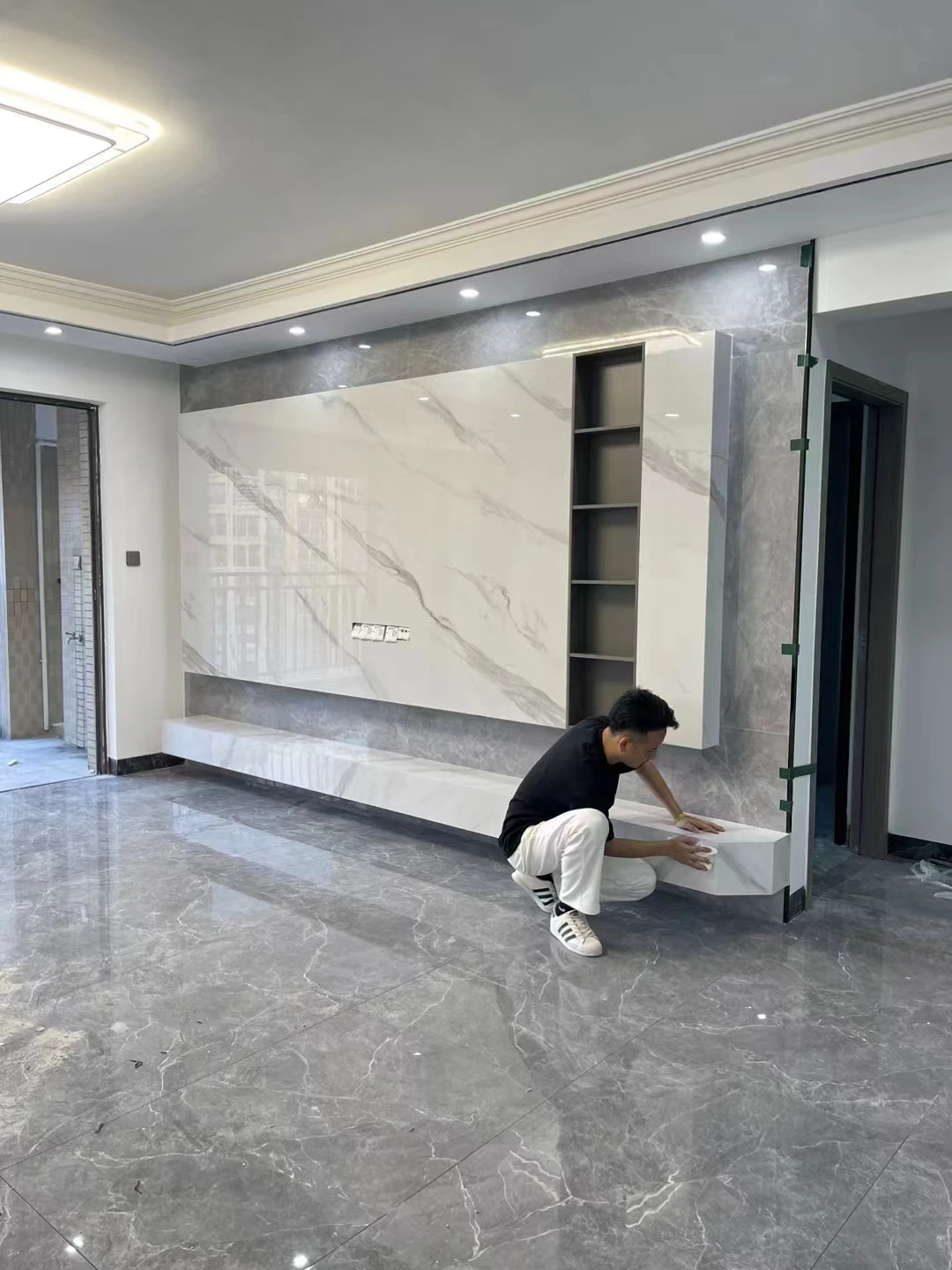 PVC Mármore Parede: A Solução Real que Transformou Minha Sala de Estar Sem Renovar Toda a Casa