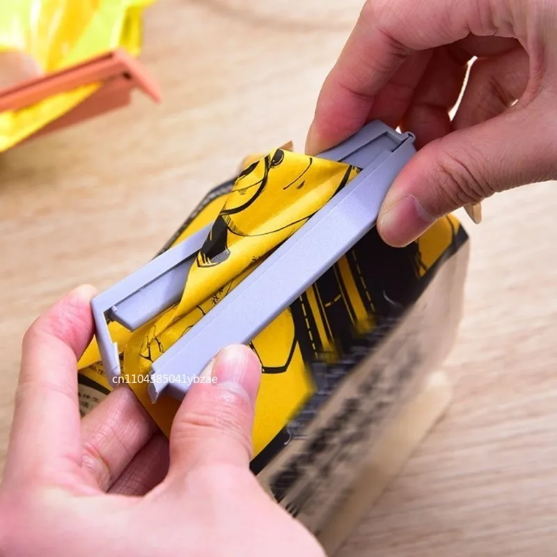 12 قطعة/المجموعة تخزين المواد الغذائية المحمولة جديد اكسسوارات المطبخ الغذاء وجبة خفيفة ختم حقيبة عزل مقاطع السدادة المشبك البلاستيك أداة 7/10/15 سنتيمتر