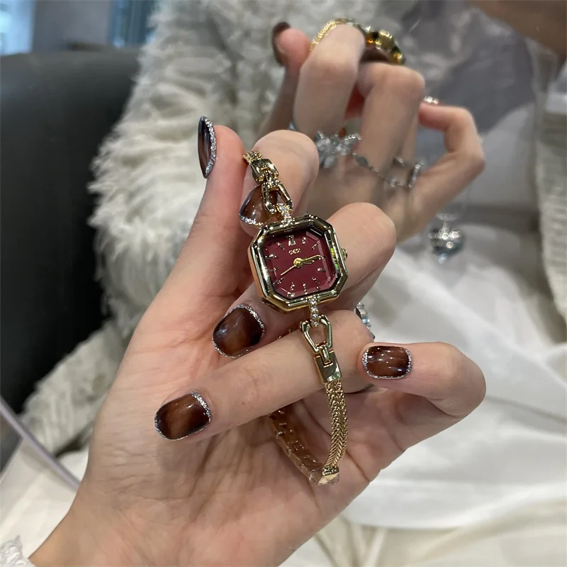 Bracelet-Style Ladies' Watch New Arrival 2026 Luxury Premium Timepiece Stainless Steel Artistic Quartz Wristwatch Accessory