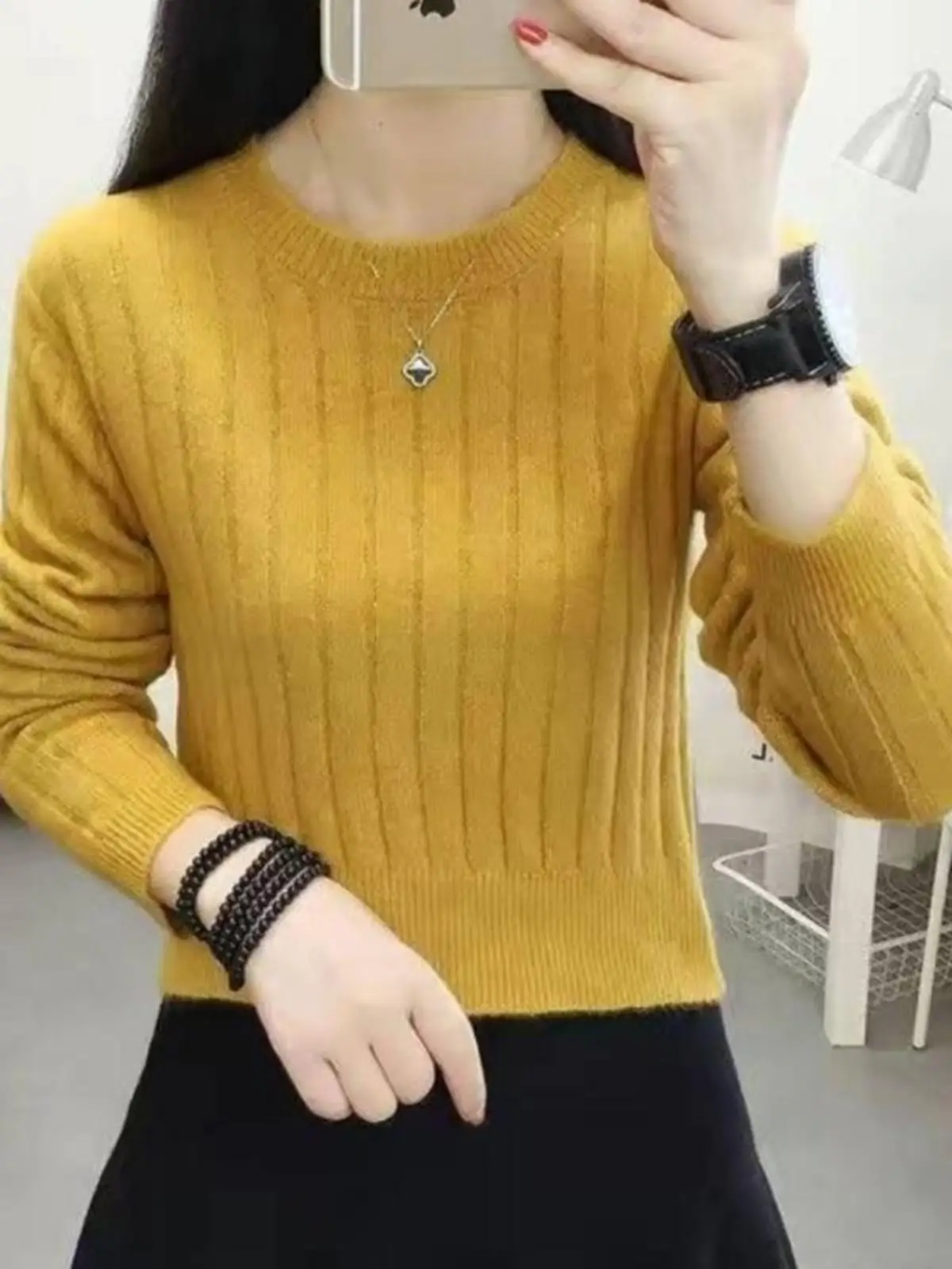 nouvelle-collection-2024-haut-tricote-moulant-a-manches-longues-et-col-montant-pour-femme-–-tendance-et-polyvalent-pour-l'hiver