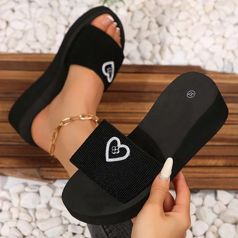 Shiny Heart Shape Rhinestone Black Slippers Women Fashion Elastic Band Platform Slides Female New Style Med Heel Slippers Female view 3