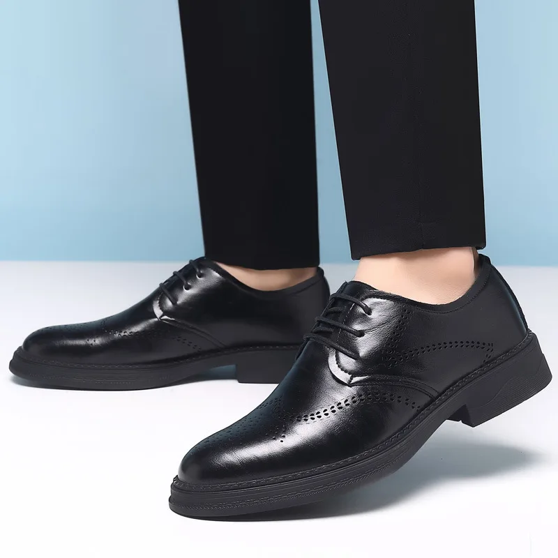 Men's Classic Retro Brogue Shoes Mens Lace-Up Leather Dress Business Office Flats Men Wedding Party Oxfords Fashion Black white