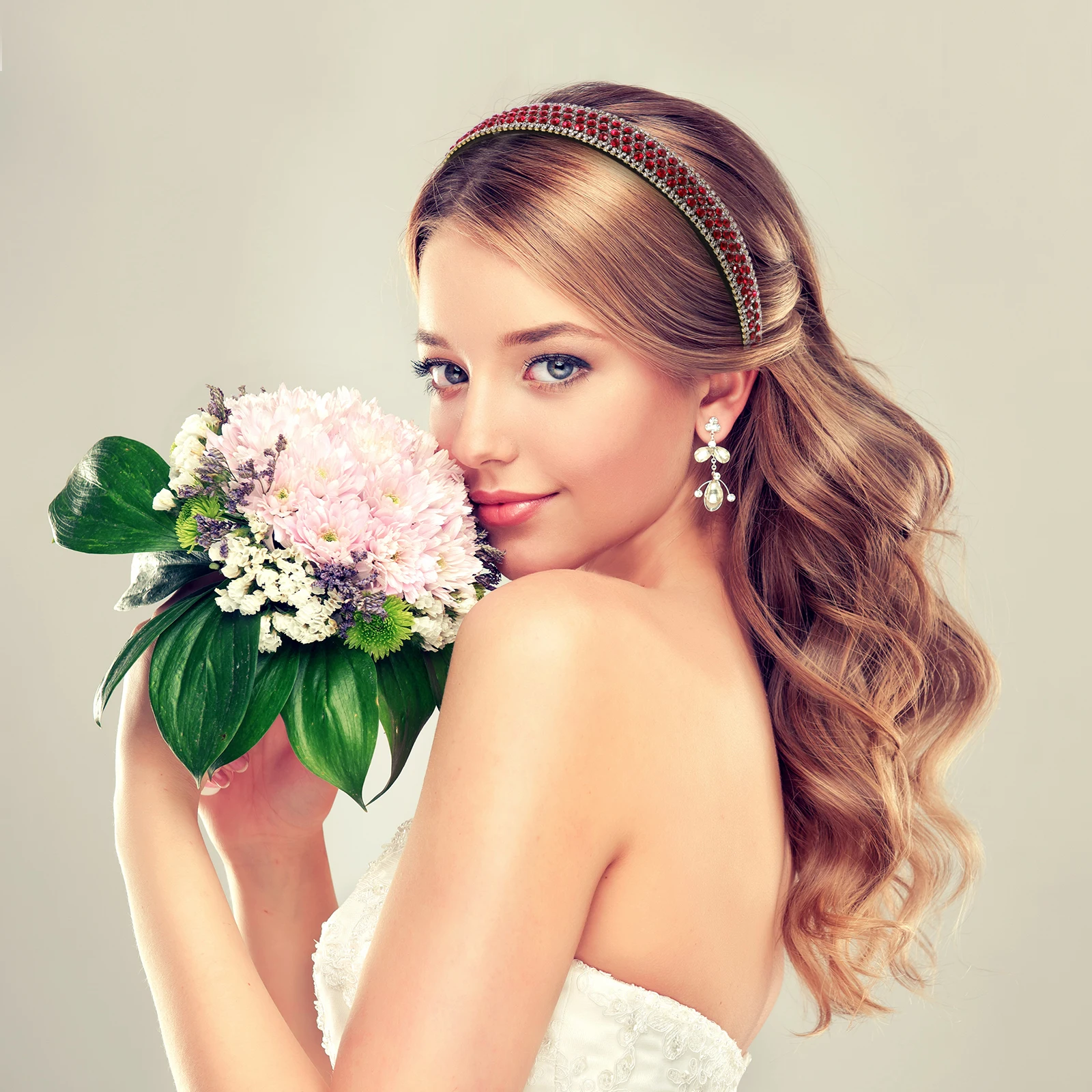 

Rhinestone Headb for Women Red Wide Toothed Hair Accessories Styling Tools Comfortable Anti Slip Design Suitable for All