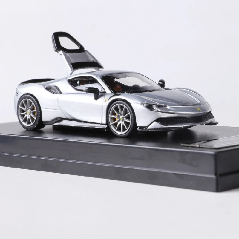 Stance Hunters 1:64 SF90 Alloy Model Car The hood can be opened