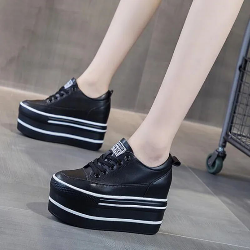 

10.5cm Fashion High Thick Heel Platform Flats Women Casual Shoes Genuine Leather Soft Quality Casual Sneakers White Black Shoes