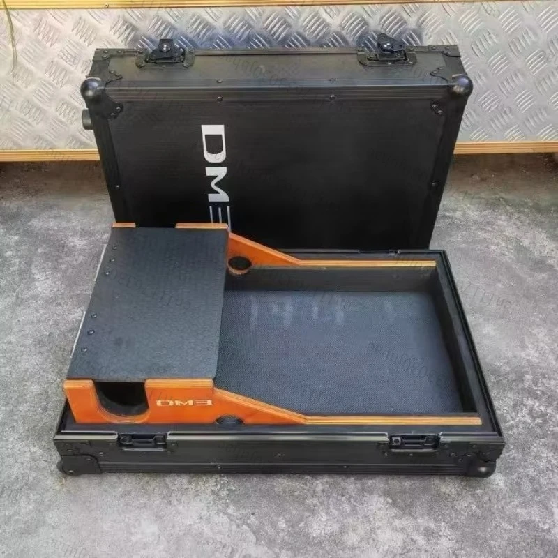 Aluminum Flight Case for DM3 DM3S Digital Mixer Console with Pull Wheels, Birch Wood Style & Cable Management Slot
