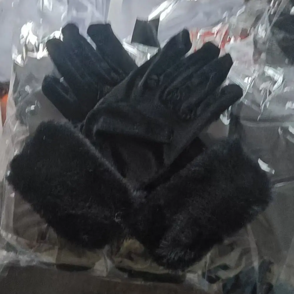 Skin-friendly Thickened Christmas Gloves Red Velvet Warm Velvet Mittens White Fur Trim Soft Full Finger Gloves Cosplay Party
