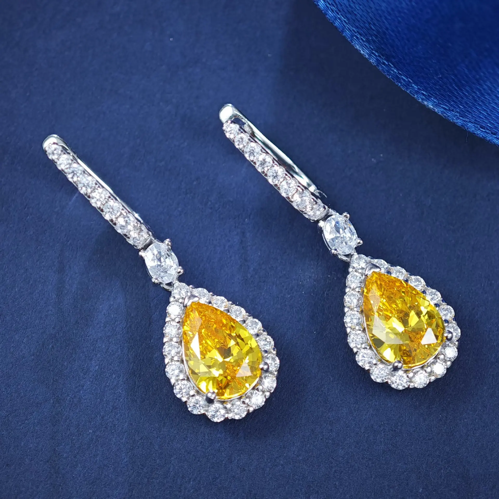 

Женские серьги-капли с желтым камнем, платина PT950, Новое поступление 2025, модные роскошные серьги-капли