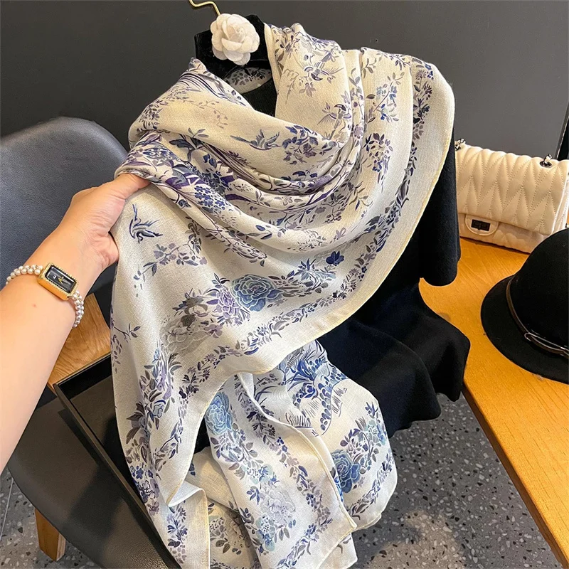 New Spring Women Cotton Scarf Beach Hijab Shawls and Wraps 2024 Luxury Brand Flower Female Foulard Echarpe Designer Bandana