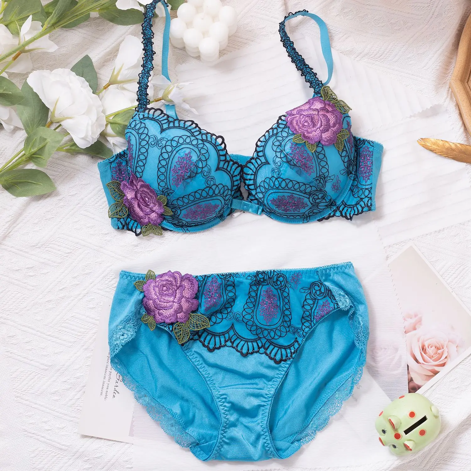 Sexy luxury lingerie three-dimensional flowers low chicken heart round plate bra set gathered side collection underwear bra