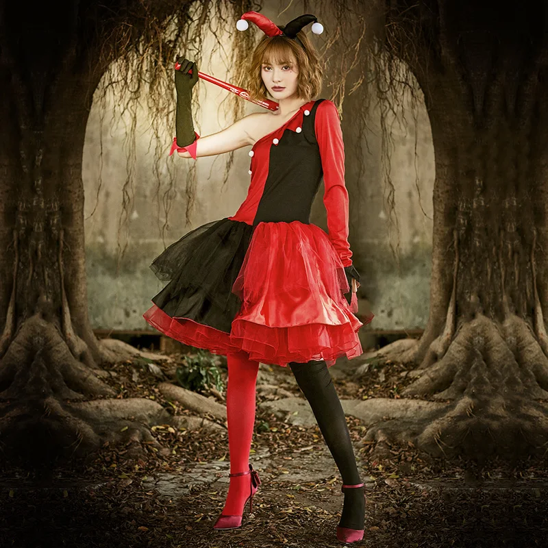 

Halloween Adult Cosplay Red And Black Clown Movie Hero Role Skirt Stitching Performance Costume Polyester Fiber 100% Stage Co...