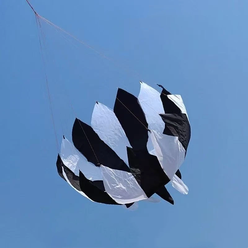 Giant kites windsocks flying for adults kites tails weifang kites factory Outdoor toys kite pendant Butterfly kite Gel blaster