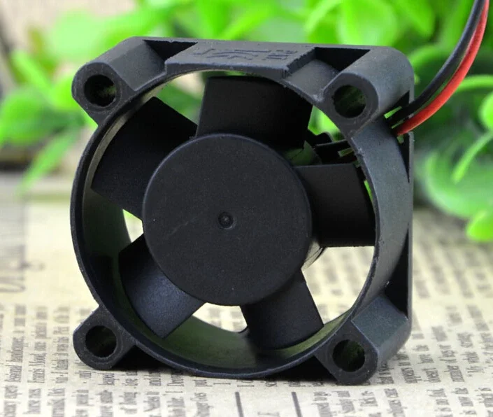 The original KDE2404PKS2 24V 1.2W 4CM 40*40*20 2 lines radiating fan