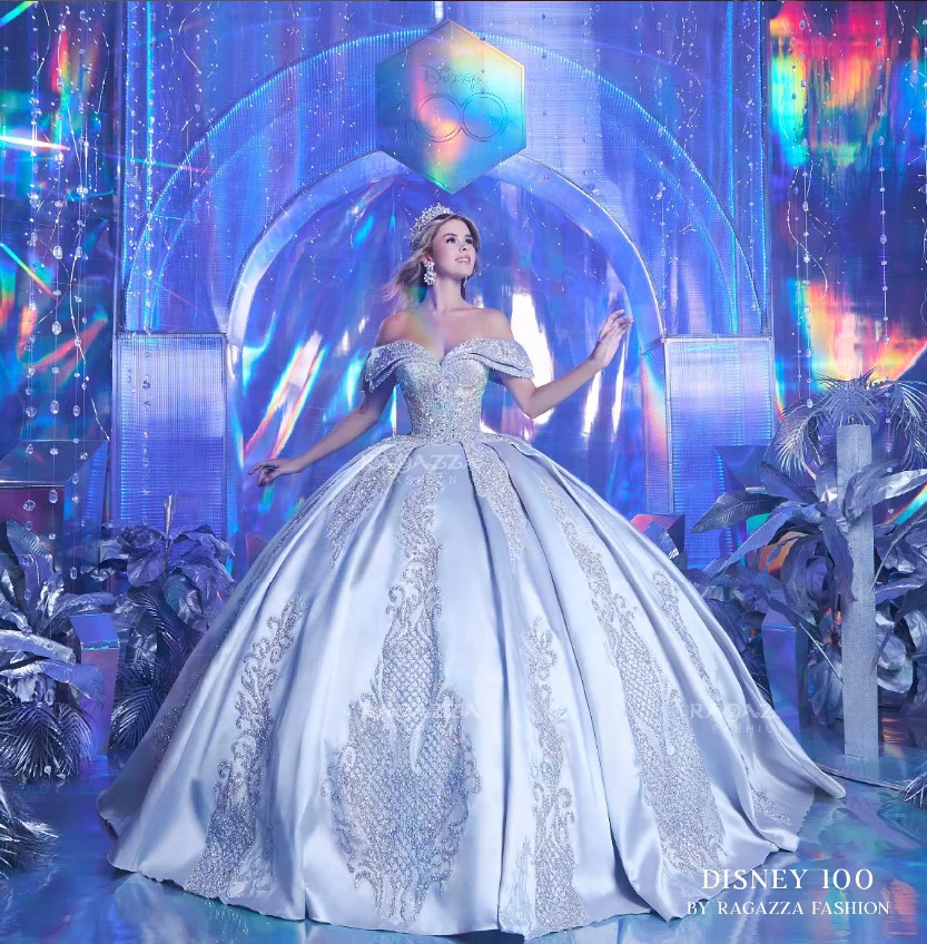 Vestido De quinceañera De plata De lujo, cuentas De cristal brillantes, sin tirantes, dulce 16, 2024