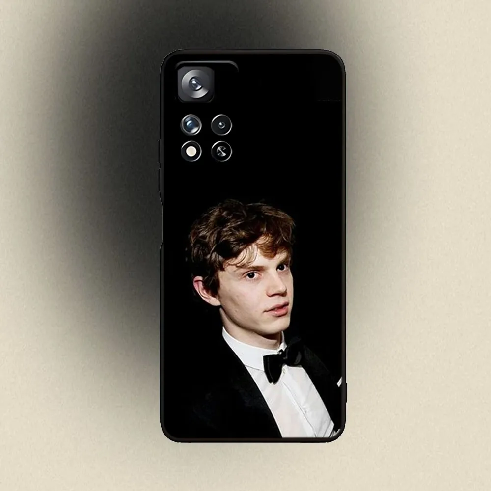 Actor E-Evan P-Peters Phone Case For Samsung Galaxy A20,A21s,A22,A31,A32,A52,A53,A72,73,A80,A91 Soft Black Cover