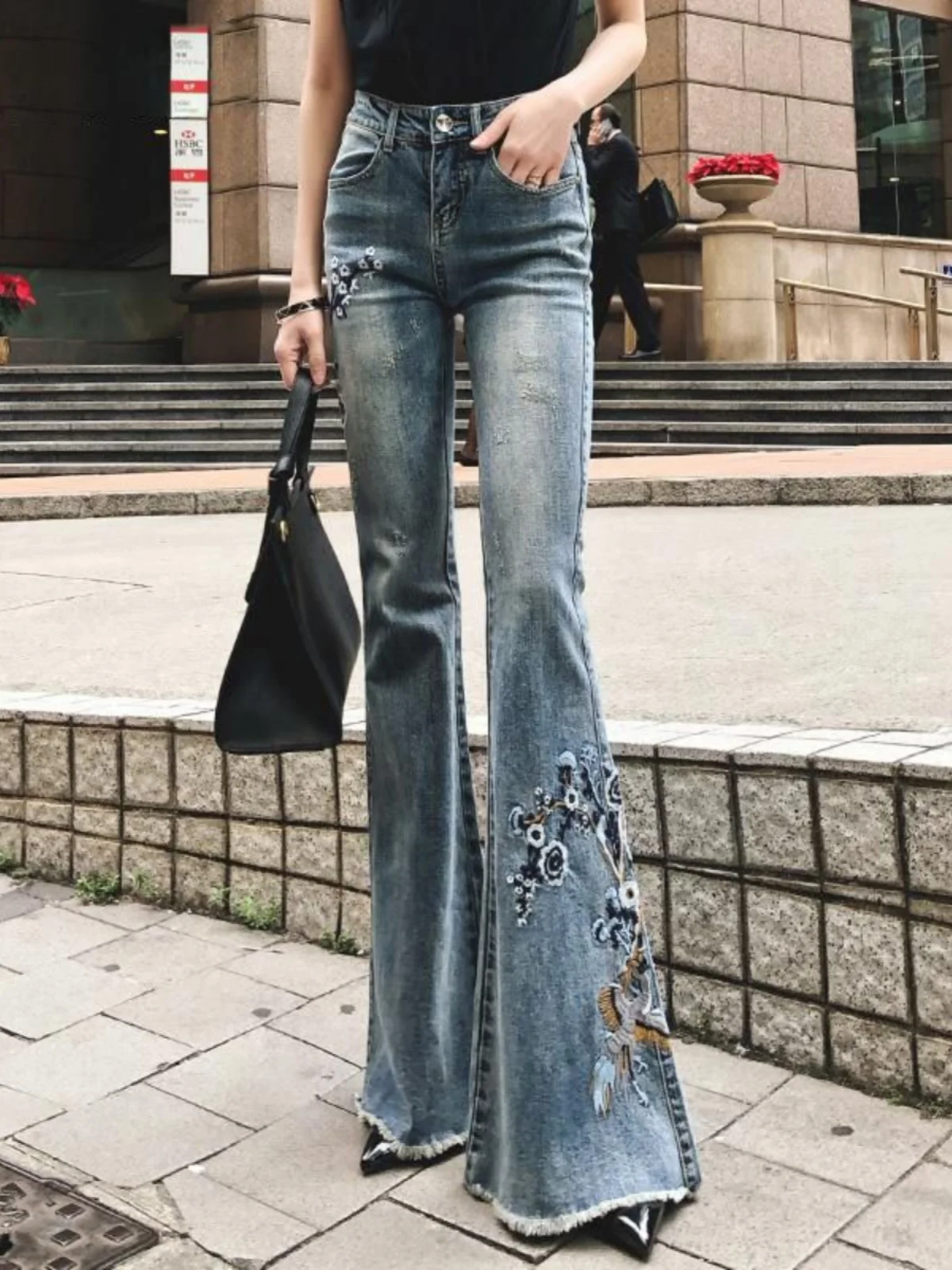 

High Waist Bell Bot Embroidered Slim Fit Jeans Women's Premium Denim Long Pants Spring New Sle Elastic Slimming Jeans