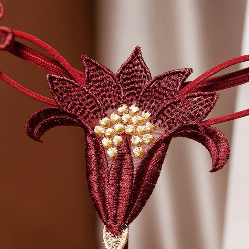 ملابس داخلية مثيرة مثيرة مجوفة ملابس داخلية مثيرة لؤلؤية منخفضة الخصر ثونغ G-سلاسل زهرة ملابس داخلية نسائية غريبة زي جنسي شفاف #4