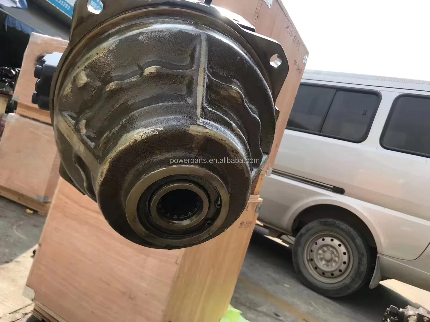 Excavator Parts 21T-27-00310 21T-27-00300 Final Drive Travel PC2000 PC2000-8 Travel Motor Assembly