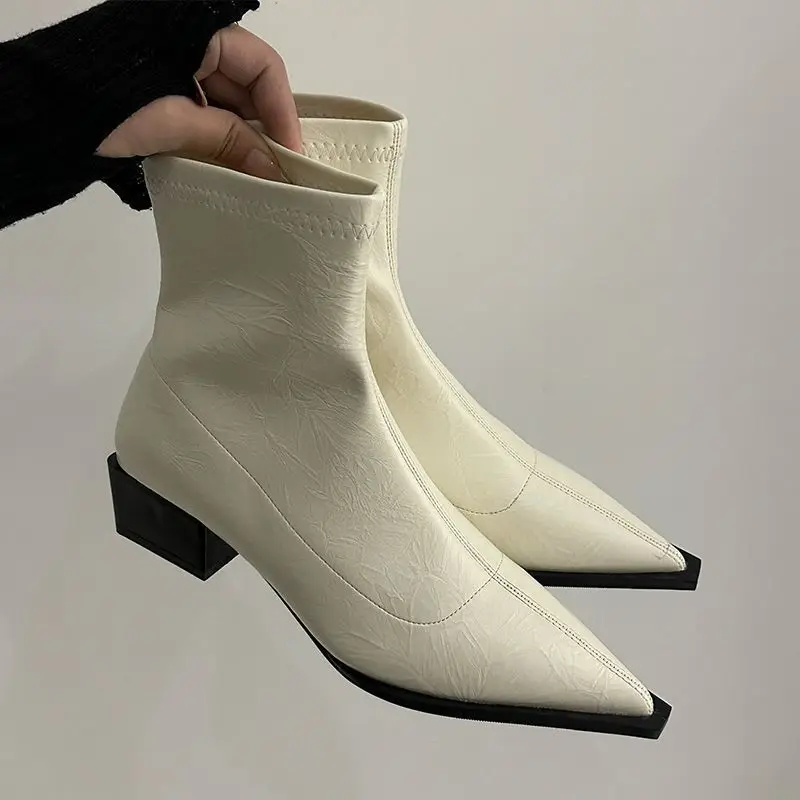 

Ботильоны Кожаные женские ботильоны с острым носком Бежевые удобные и элегантные высококачественные готические новые женские короткие туфли в стиле рок