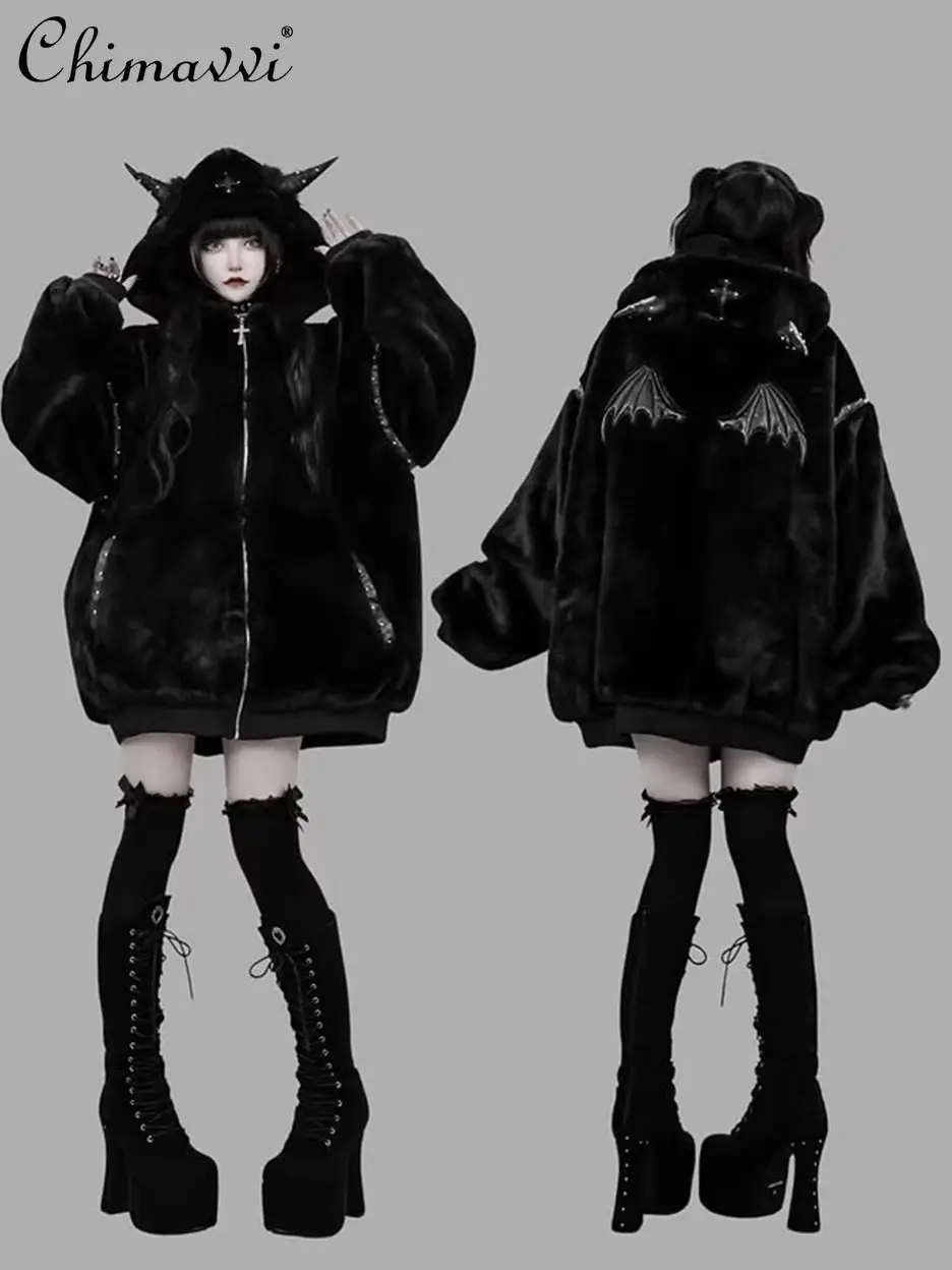 Japanse Harajuku klinknagel PU-leer versierd losse pluche jas met capuchon Winter nieuwe punk lange mouw warme losse damesjas