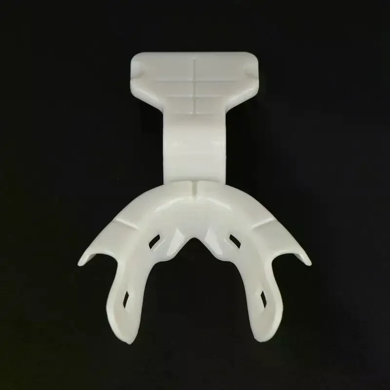 1 Stück 10 * 7 * 3 cm Kunststo – Teeth Whitening Trays Bewertung und Preis