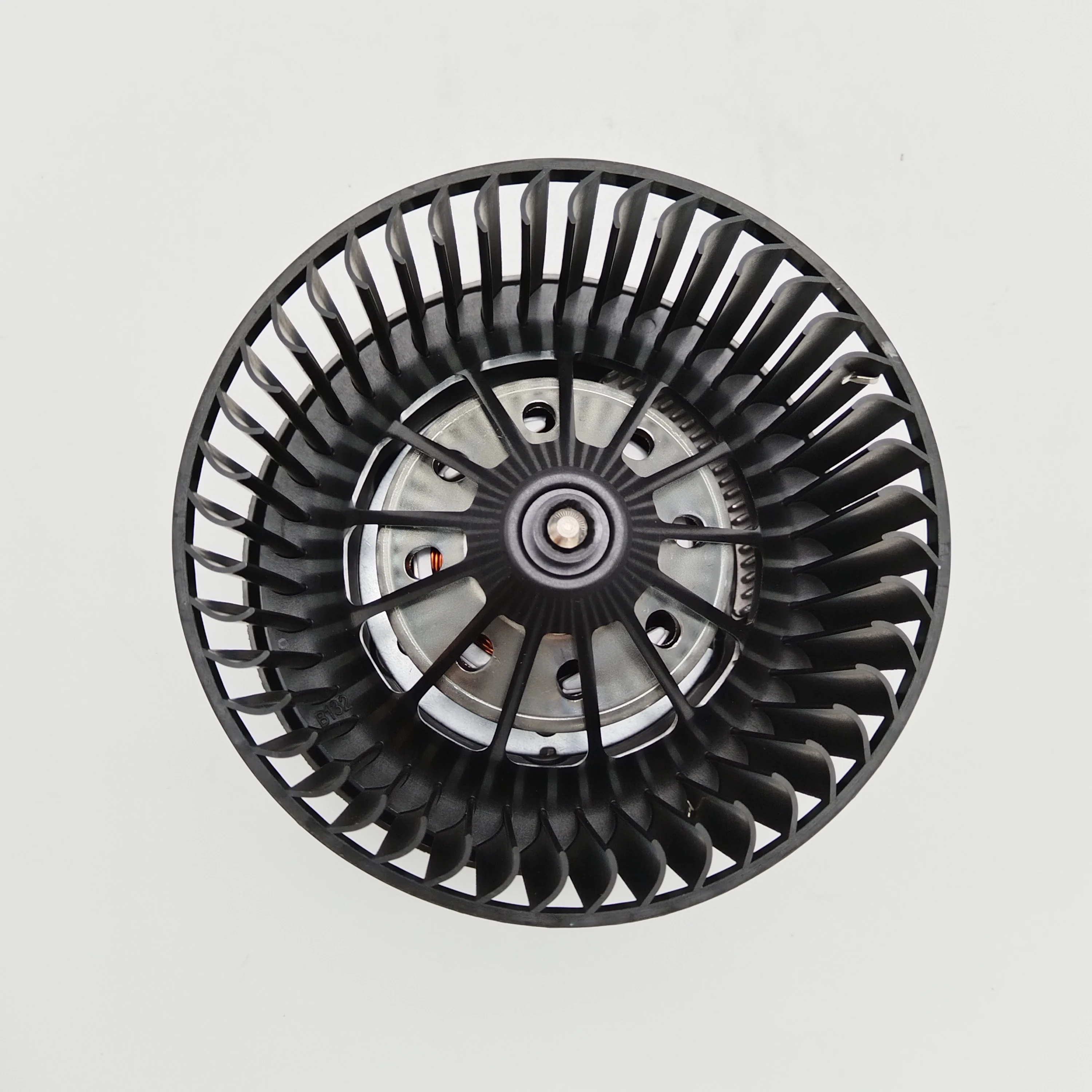 Left-Hand Drive Blower Motor Suitable for Ford Focus Berlina Sport 05-08 Lhd 04-11 Volvo C30 Lhd Volv Oe: 3M5H18456Cd 5027252454 1382679 8Ew351151011 31332747