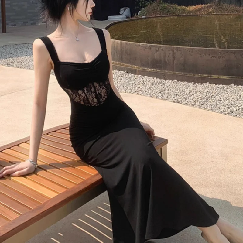 

Элегантное черное кружевное платье во французском стиле для женщин, летнее высококачественное сексуальное платье на бретелях, утягивающее талию платье для женщин