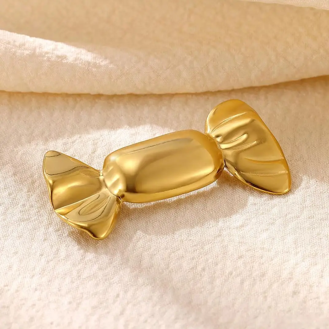 Edelstahl Weihnachtsbonbon Niedliche Brosche Anstecknadel Kleidungsdekoration Reversnadeln Unisex Schmuck Großhandelspreis für Männer Frauen