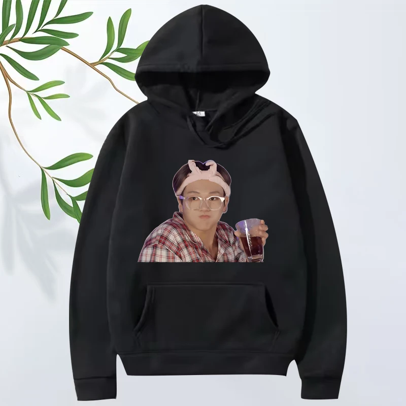 

Ateez Wooyoung funny Classic graphics hoodie 2025 new men women fashion Long sleeve Sweatshirt with print oversized tops unisex