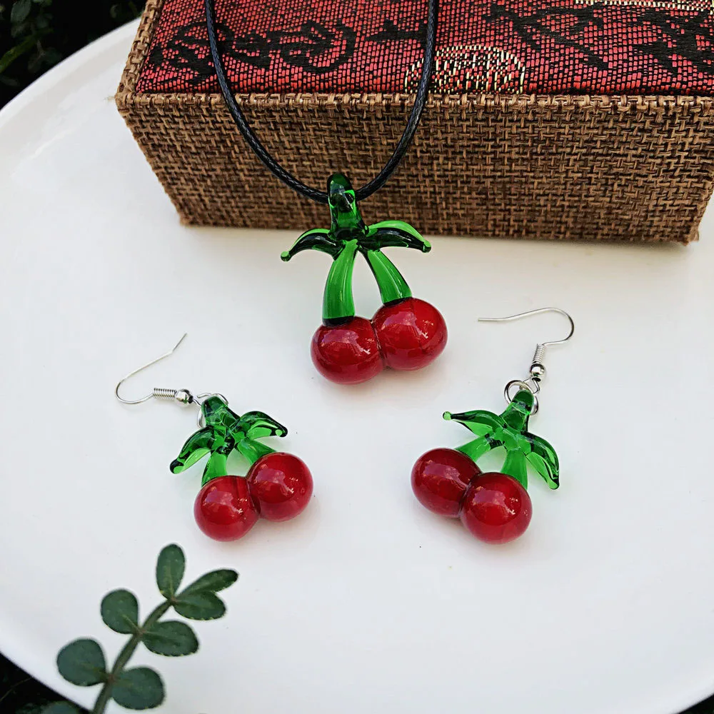 1 مجموعة مجوهرات فاكهة الكرز الأحمر Lampwork الزجاج مورانو كريستال عقد من اللؤلؤ القرط للنساء موضة عناصر رخيصة مجوهرات هدية