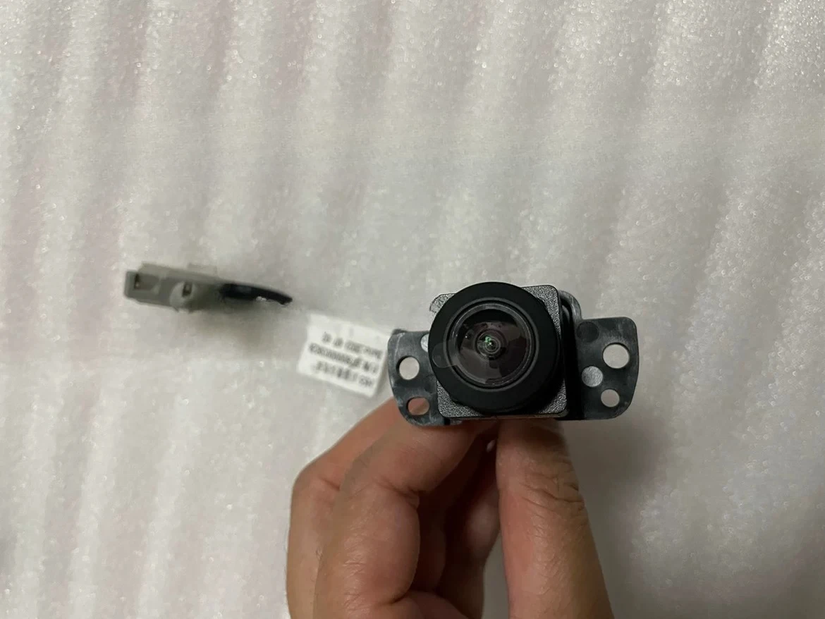 N-ew  Rear View Cam-era, Reverse,