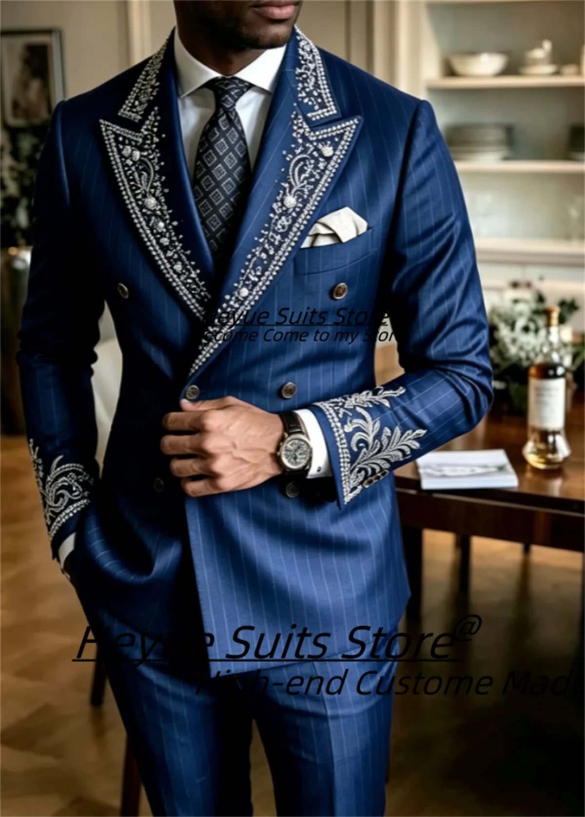 Luxurious Pinstripe Men Suits Customized  Rhinestone Embellished Peak Lapel Double Breasted Groom Wedding Tuxedos 2 Pieces Sets