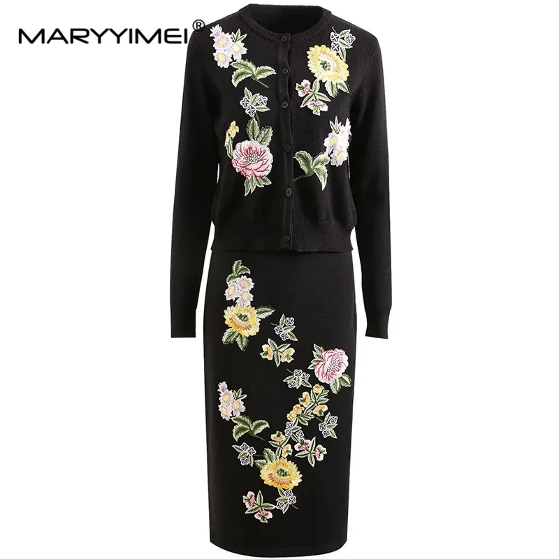 MARYYIMEI Autumn Winter Fashion Suit Long sleeved Single breasted Topcoat＋Skirt Flower embroidery knitting Black Two Pieces Set