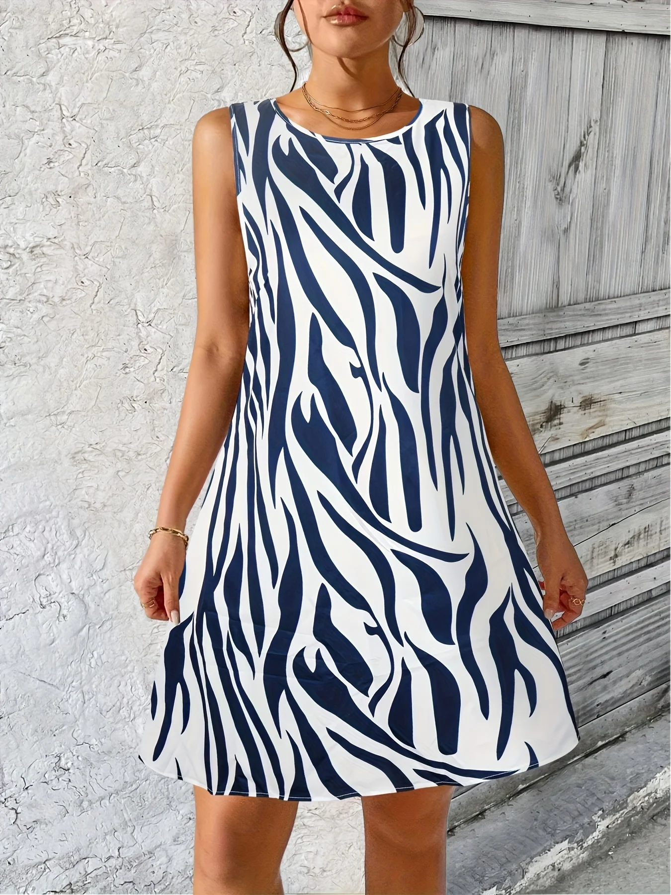 

Женское темно-синее платье без рукавов с принтом зебры, свободное повседневное летнее мини-платье с круглым вырезом, Новое поступление 2025 года